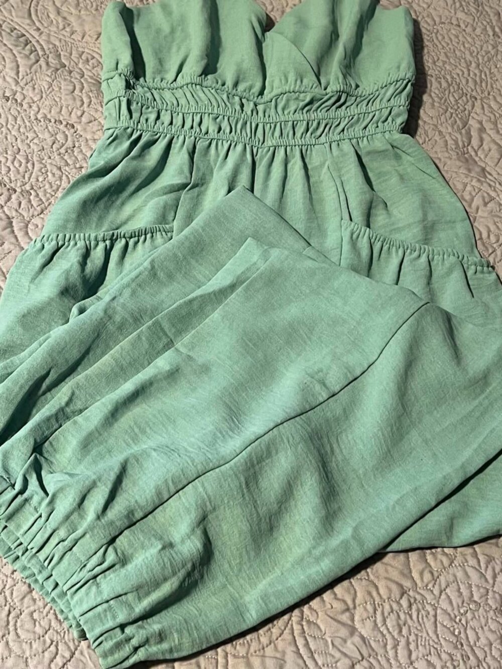 NWOT Cupshe Cami V-Neck Jumpsuit Sage Green Size XS - Picture 9 of 13